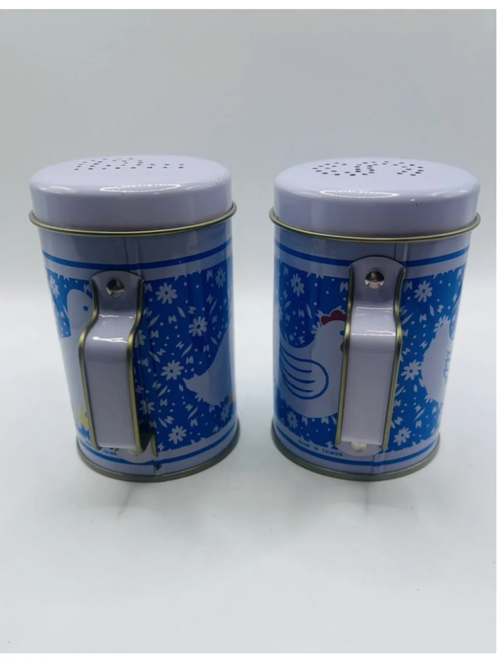 Vintage Country Calico Kitchen Salt & Pepper Shakers Tin Metal Duck Hen Blue